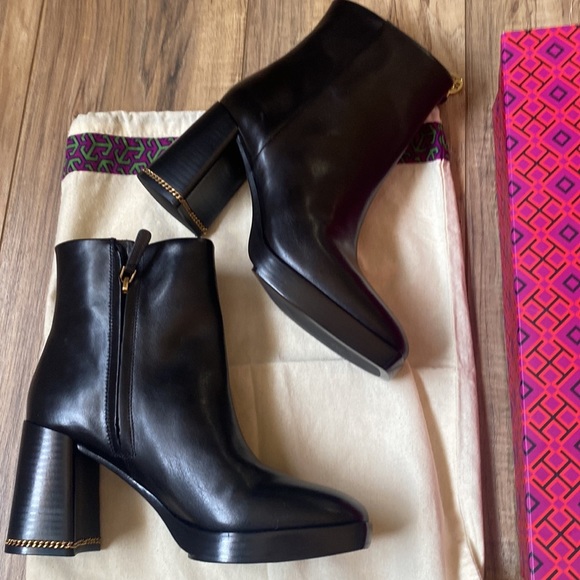 TORY BURCH Ruby 90mm Bootie in Perfect Black - Picture 5 of 6